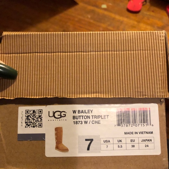 Tall Brown Button Uggs - Picture 7 of 7